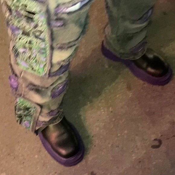 Bottega Veneta Tire Boot, Military Calf in Black and Purple leather sole. - Picture 5 of 7